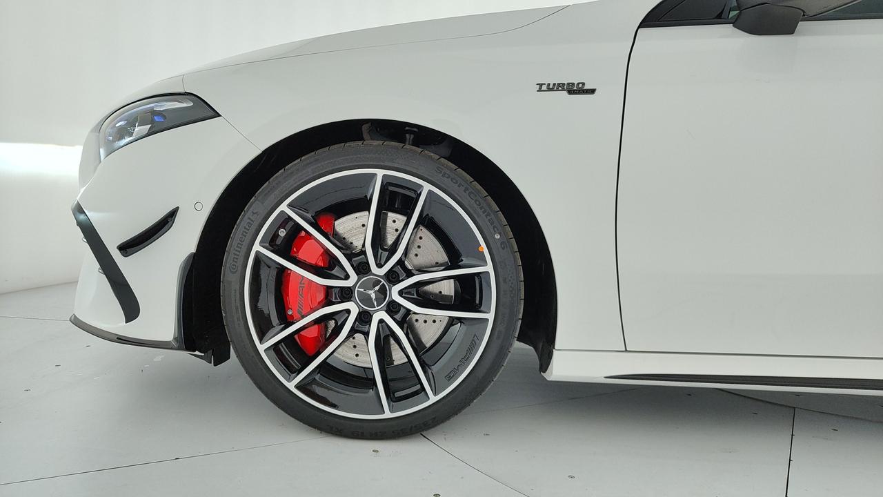 Mercedes-Benz Mercedes-AMG A 35 4MATIC
