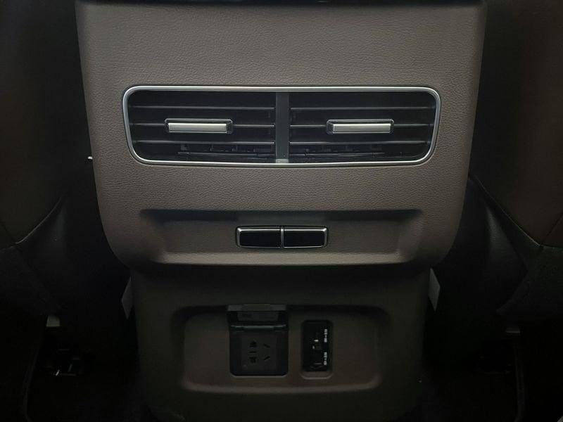 Foton Tunland V9 Tunland V9 2.0 vgt turbo 48V Flagship 8at