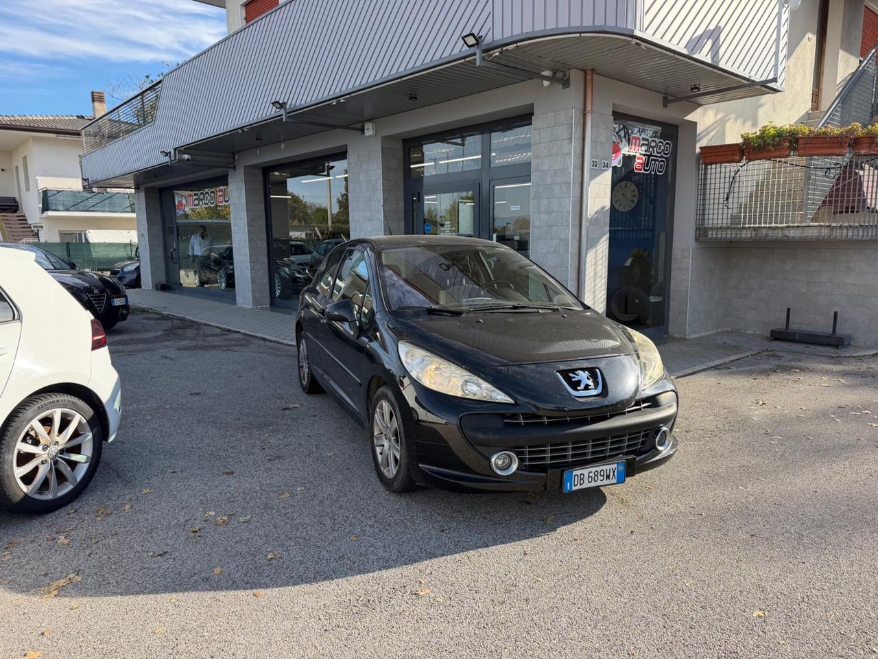 Peugeot 207 1.6 Benzina Neopatentati