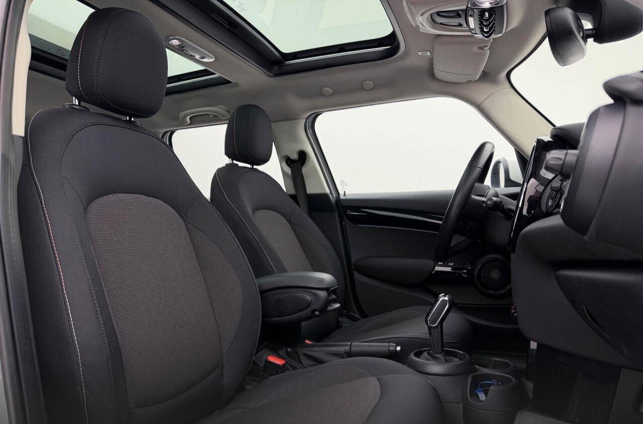 Mini 1.5 Cooper PREMIUM PLUS PACKAGE