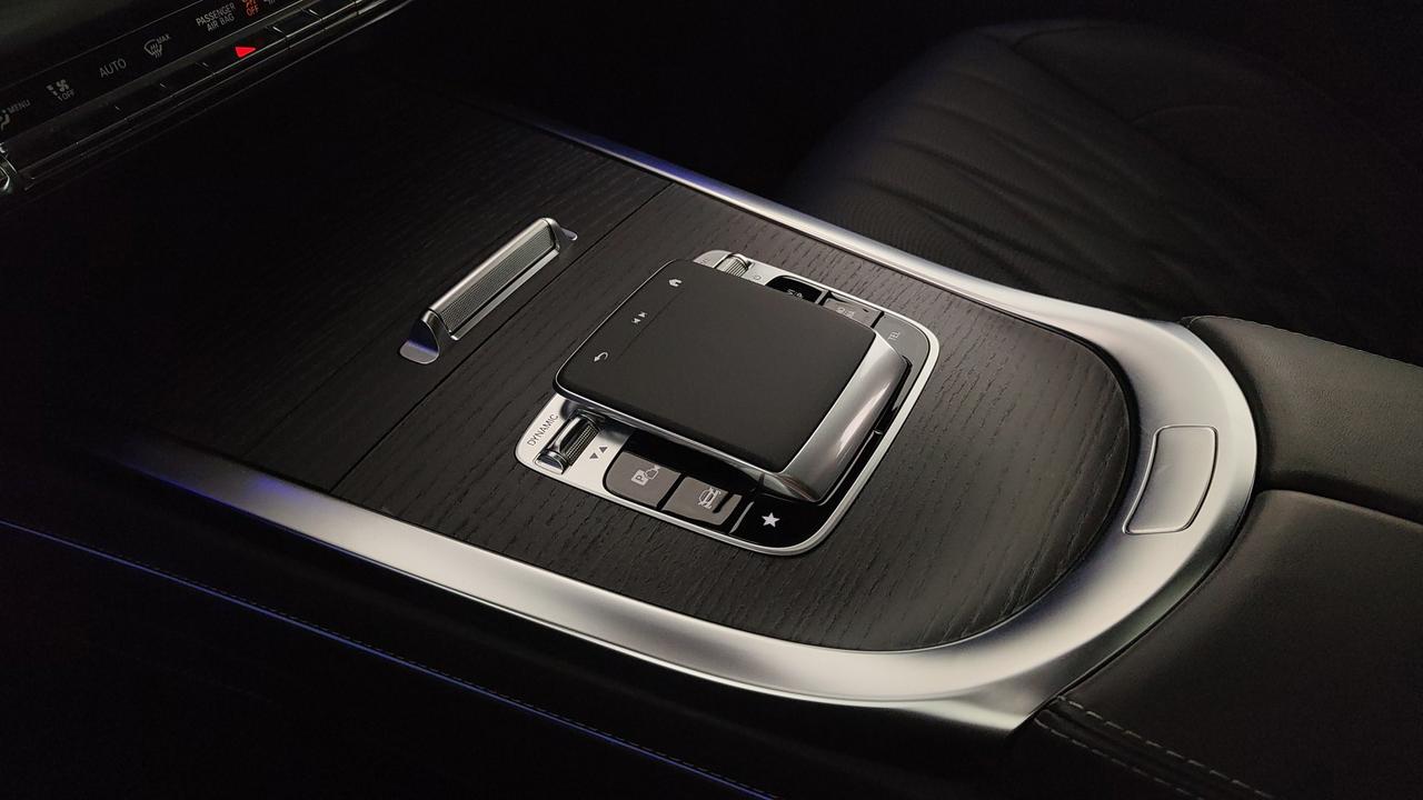 Mercedes-Benz G AMG 63 585cv auto