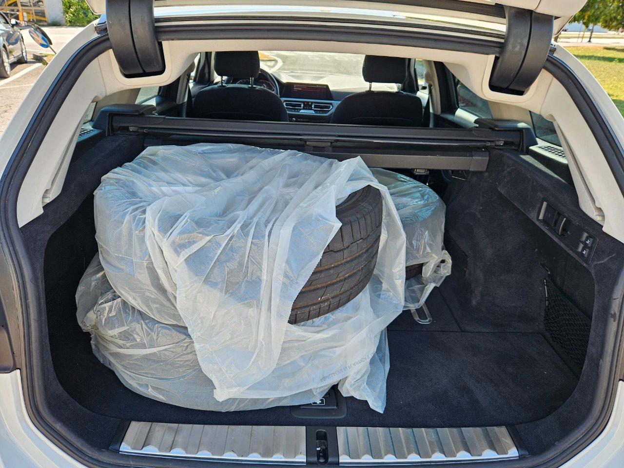 BMW 320 d Touring Business Advantage auto