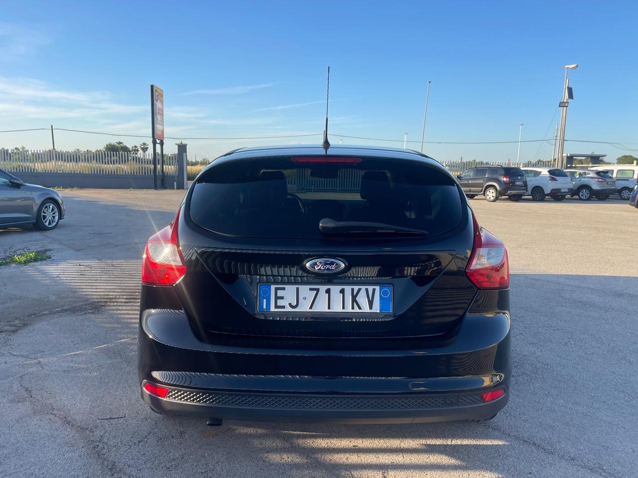 FORD FOCUS 1.6 TDCI 115CV BERLINA TITANIUM FULLL
