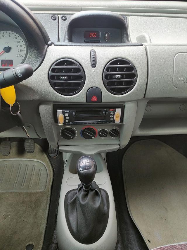 RENAULT Kangoo 1.6 16 V AUTHENTIQUE PRIVILEGE 4X4