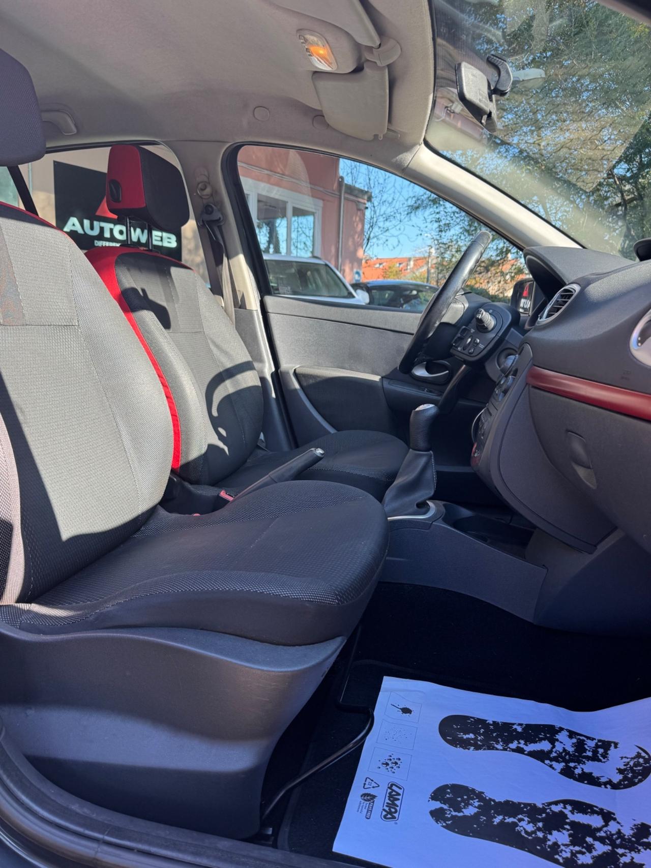 Renault Clio Storia 1.2 5 porte * NEOPATENTATI *