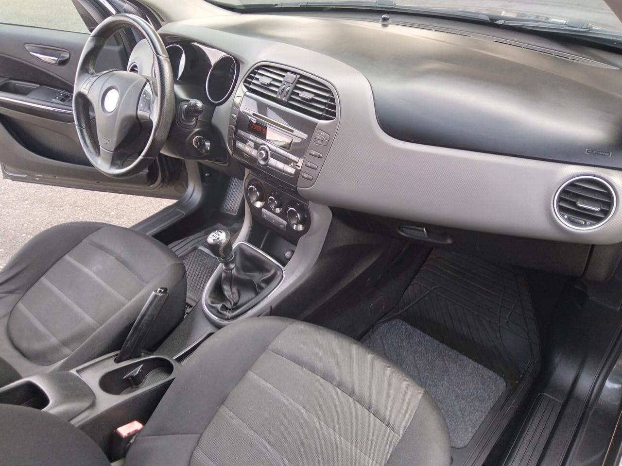 Fiat Bravo 1.4 90cv benzina 6marce Dynamic x neopatentati
