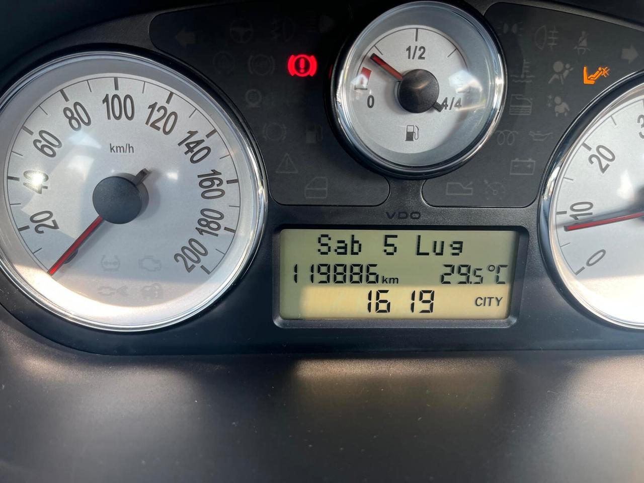 Lancia Ypsilon 1.2 **NEOPATENTATI**