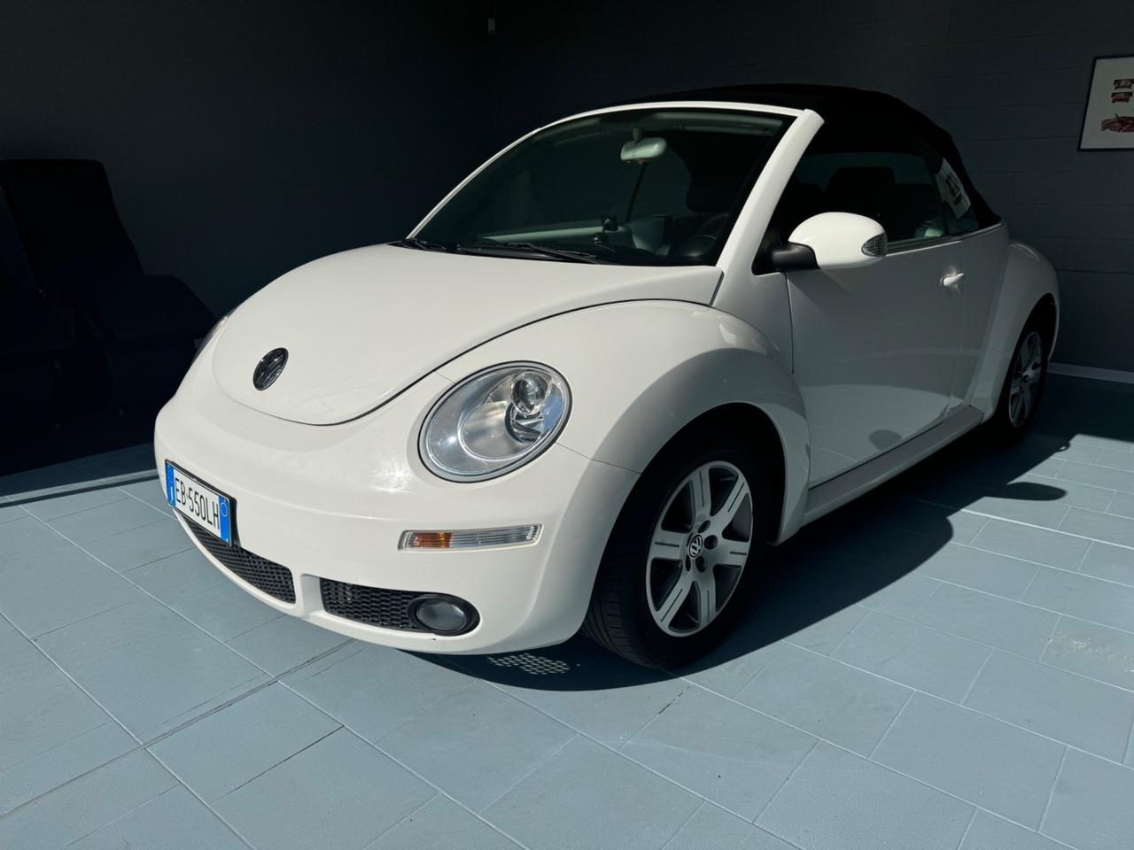 Volkswagen New Beetle 1.9 TDI 105CV Cabrio Lim. Red Edt.