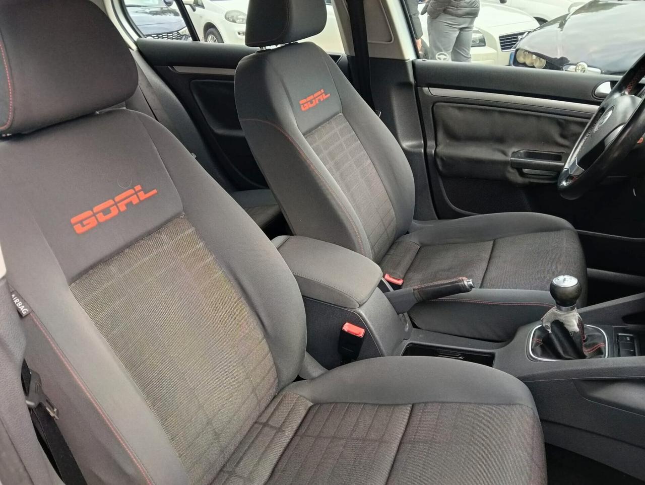 Volkswagen Golf 1.6 5p. Goal