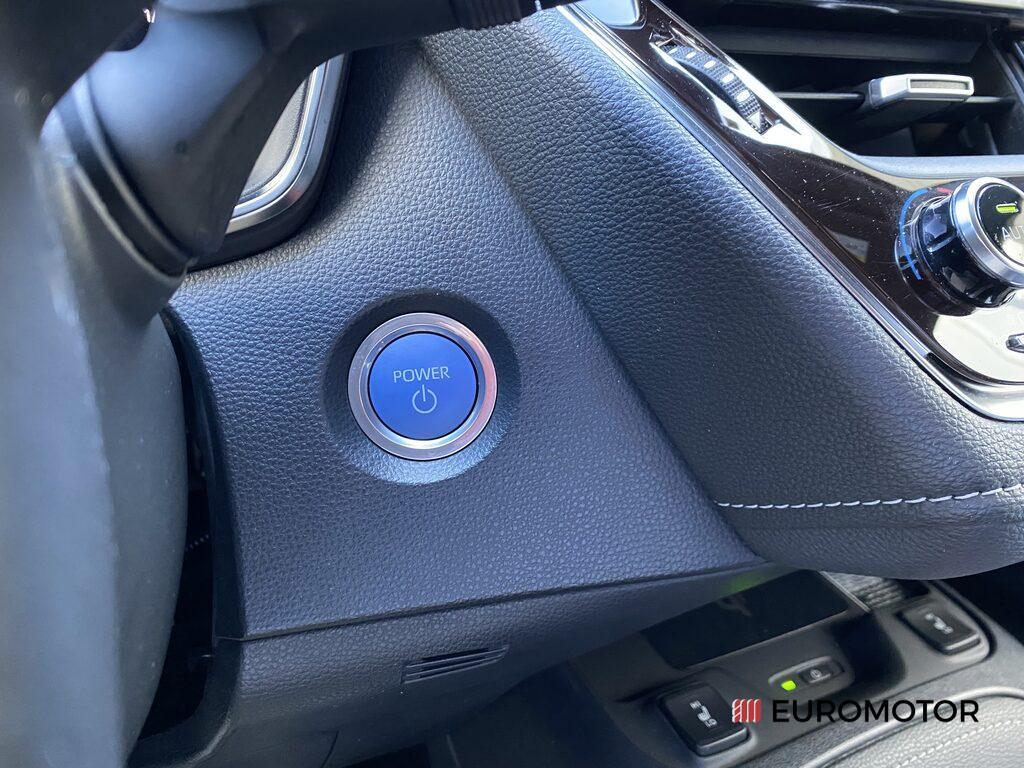 Toyota Corolla 1.8 Hybrid Style CVT