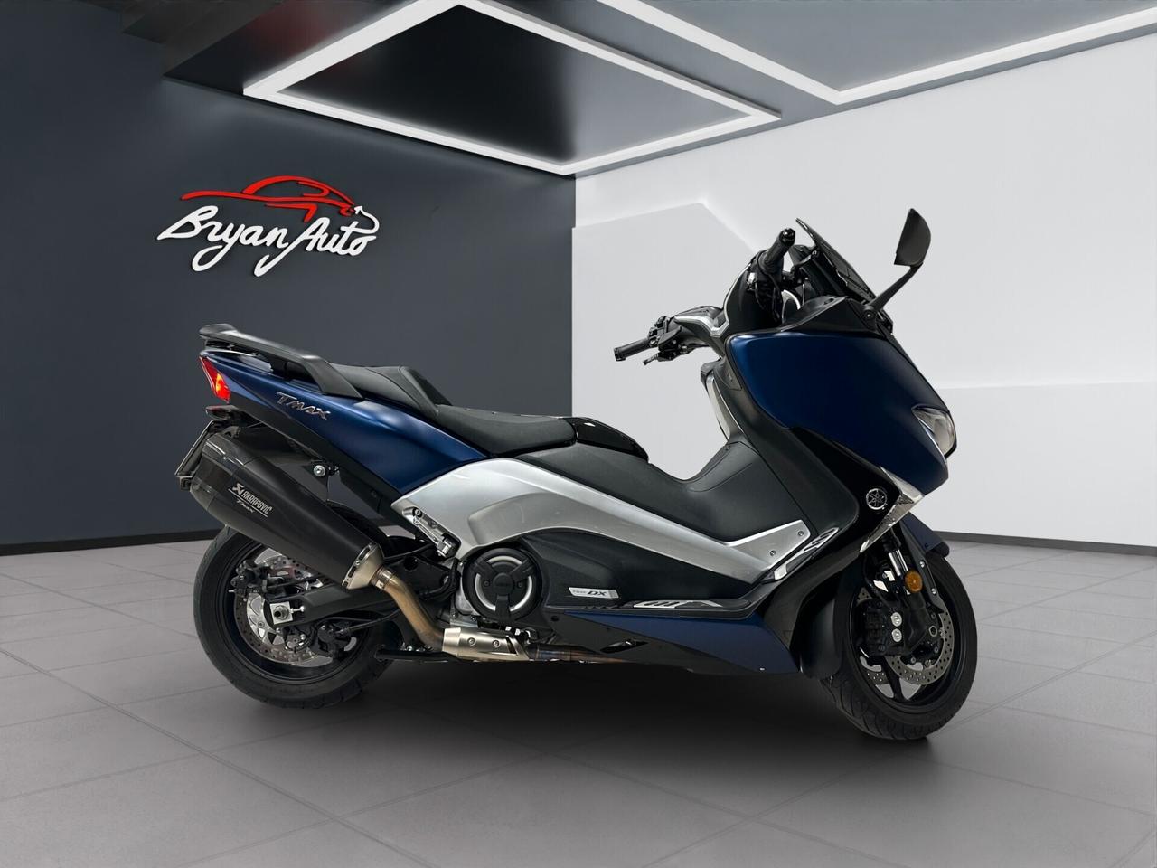 Yamaha TMAX 530