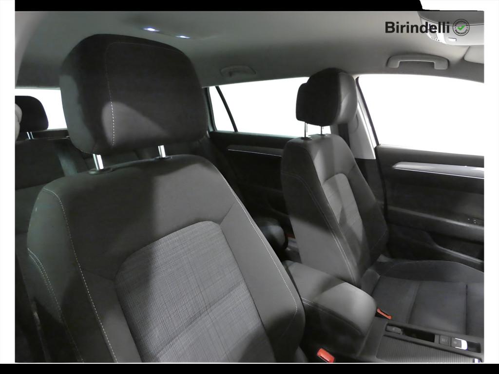 VOLKSWAGEN Passat 8ª serie - Passat Variant 2.0 TDI SCR EVO DSG Business