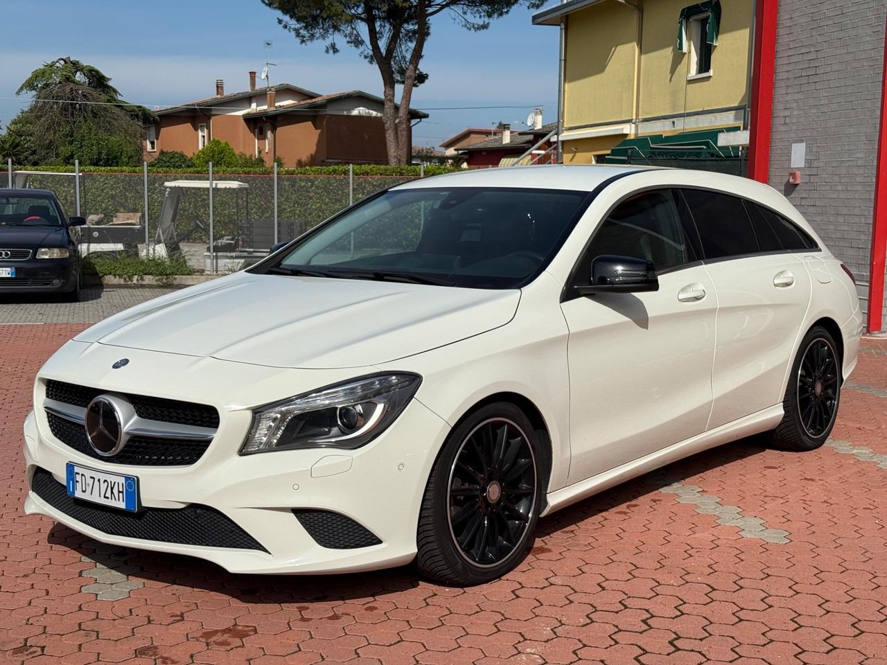 Mercedes-benz CLA 200 d S.W. NIGHT EDITION Automatic Sport