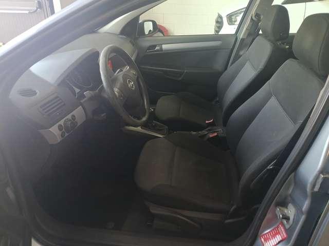 Opel Astra Astra III 2004 5p 1.6 twinport Club