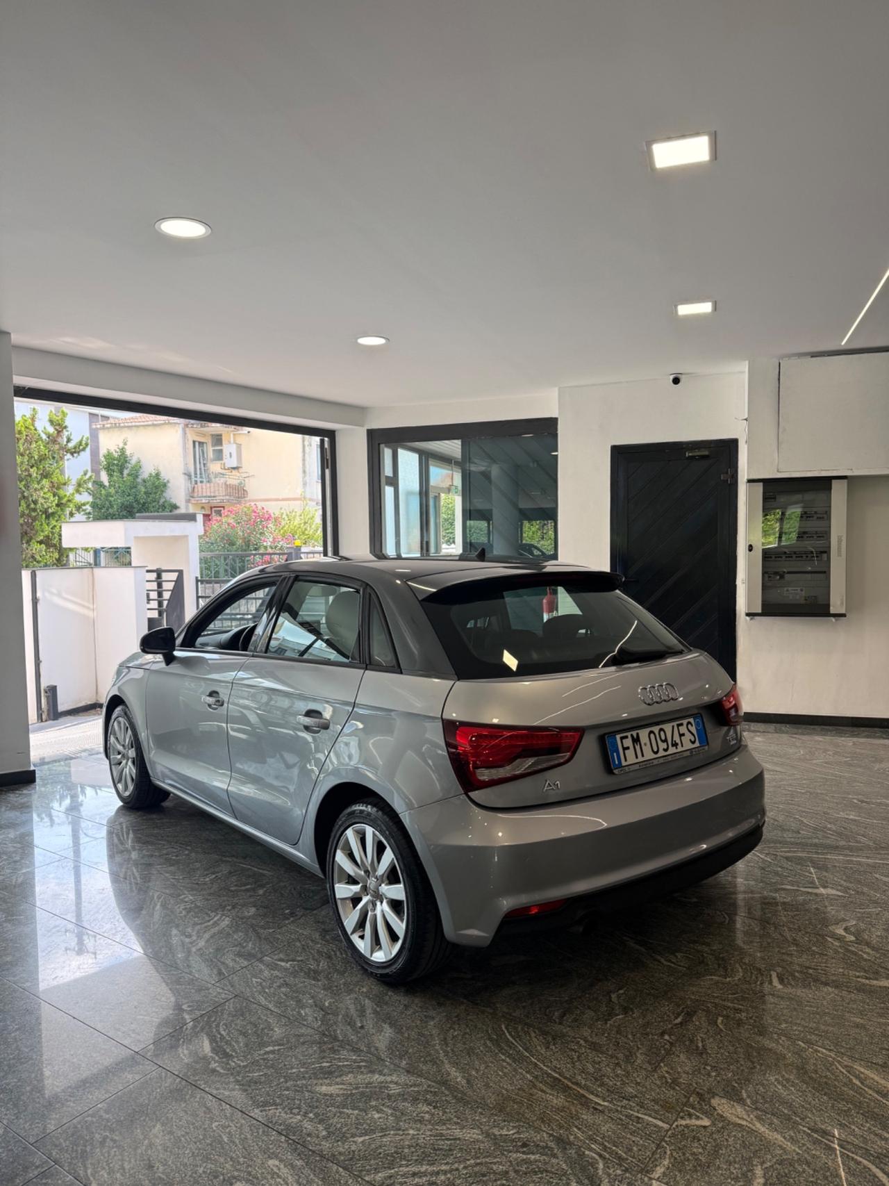 Audi A1 SPB 1.0 TFSI ultra Design