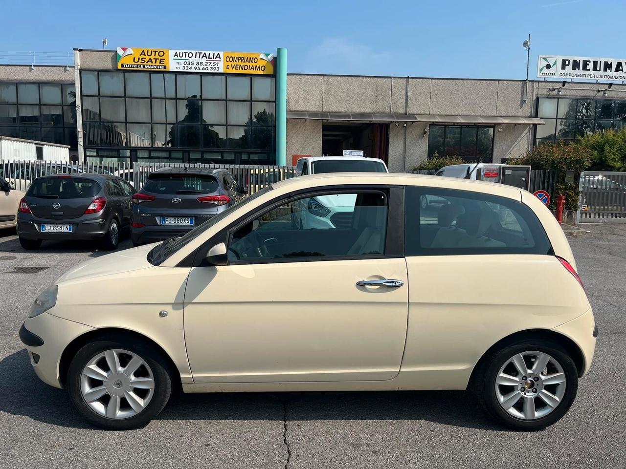 Lancia Ypsilon 1.2