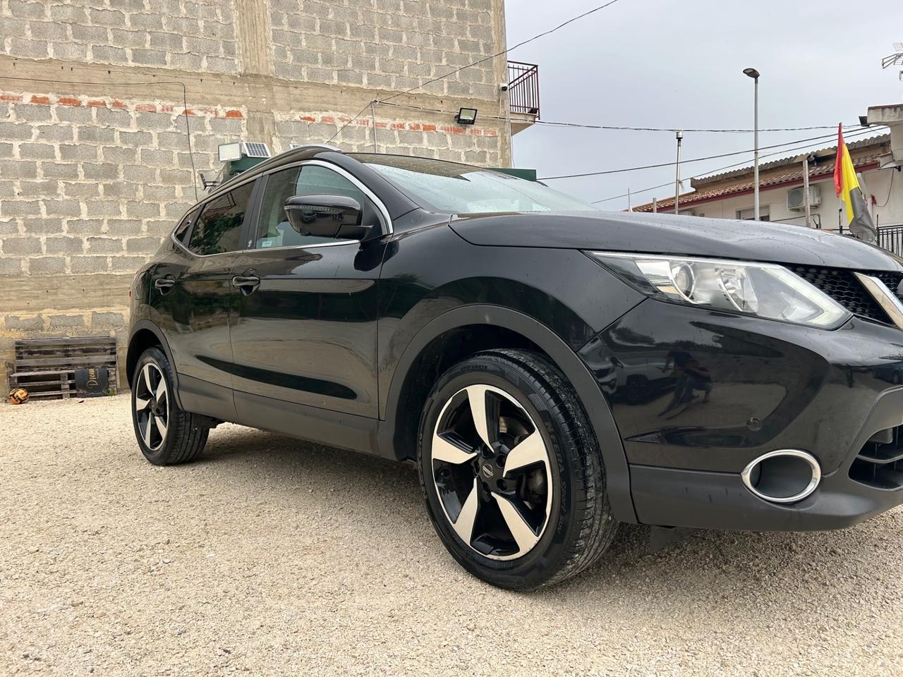 Nissan Qashqai 1.5 dCi N-Connecta