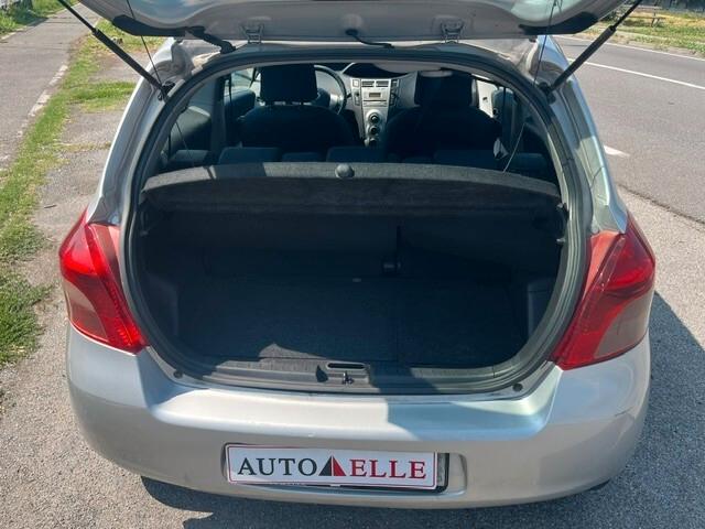 Toyota Yaris 1.3 3 porte