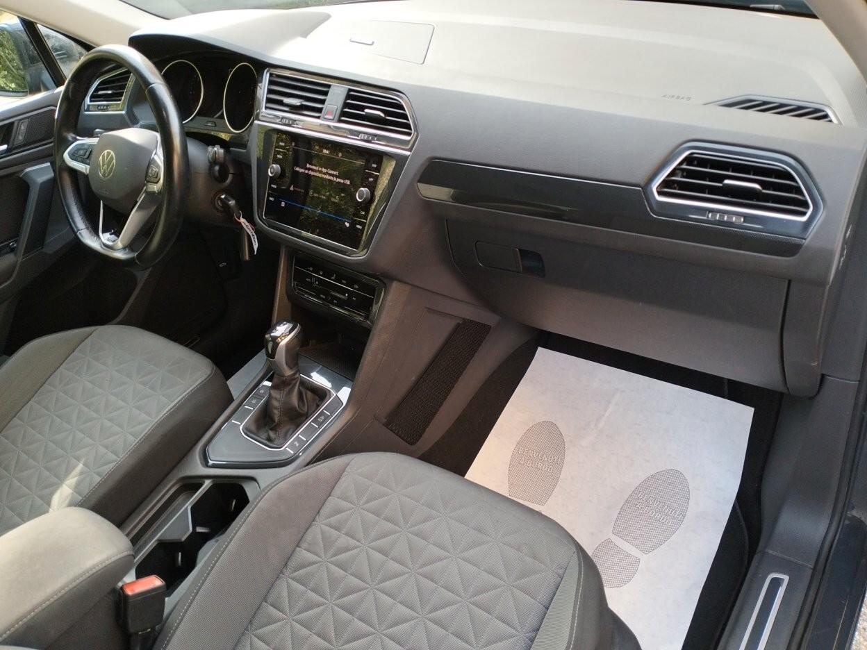 Volkswagen Tiguan 2.0 tdi Life 150cv dsg - IVA ESPOSTA