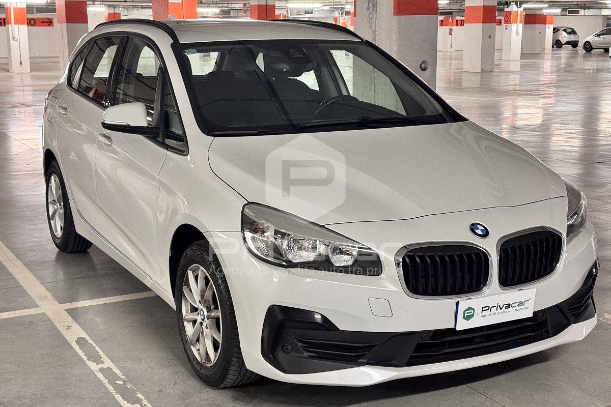 BMW 216d Active Tourer Business