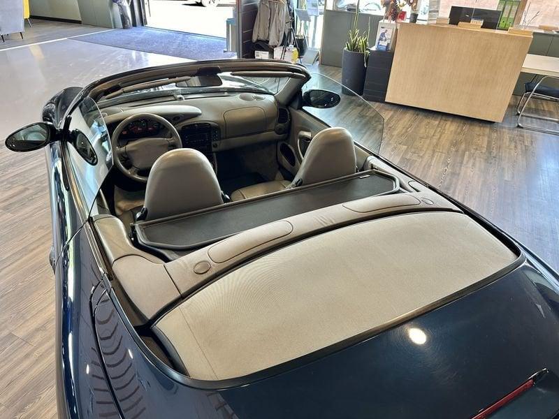 Porsche 911 911 Carrera 4 cat Cabriolet