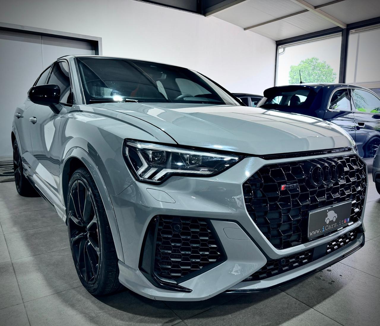 Audi RSQ3 SPBK 2.5 TFSI 400CV S-Tronic