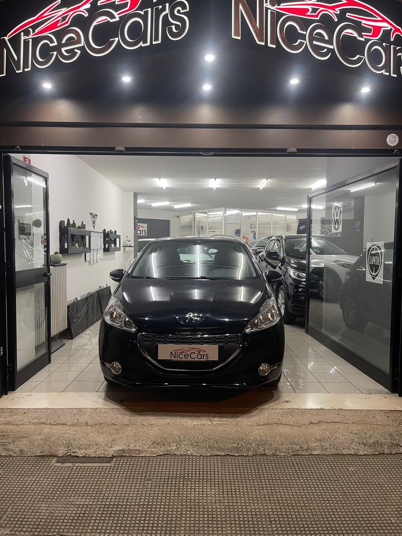 Peugeot 208 1.4 HDi 68 CV 5 porte Active