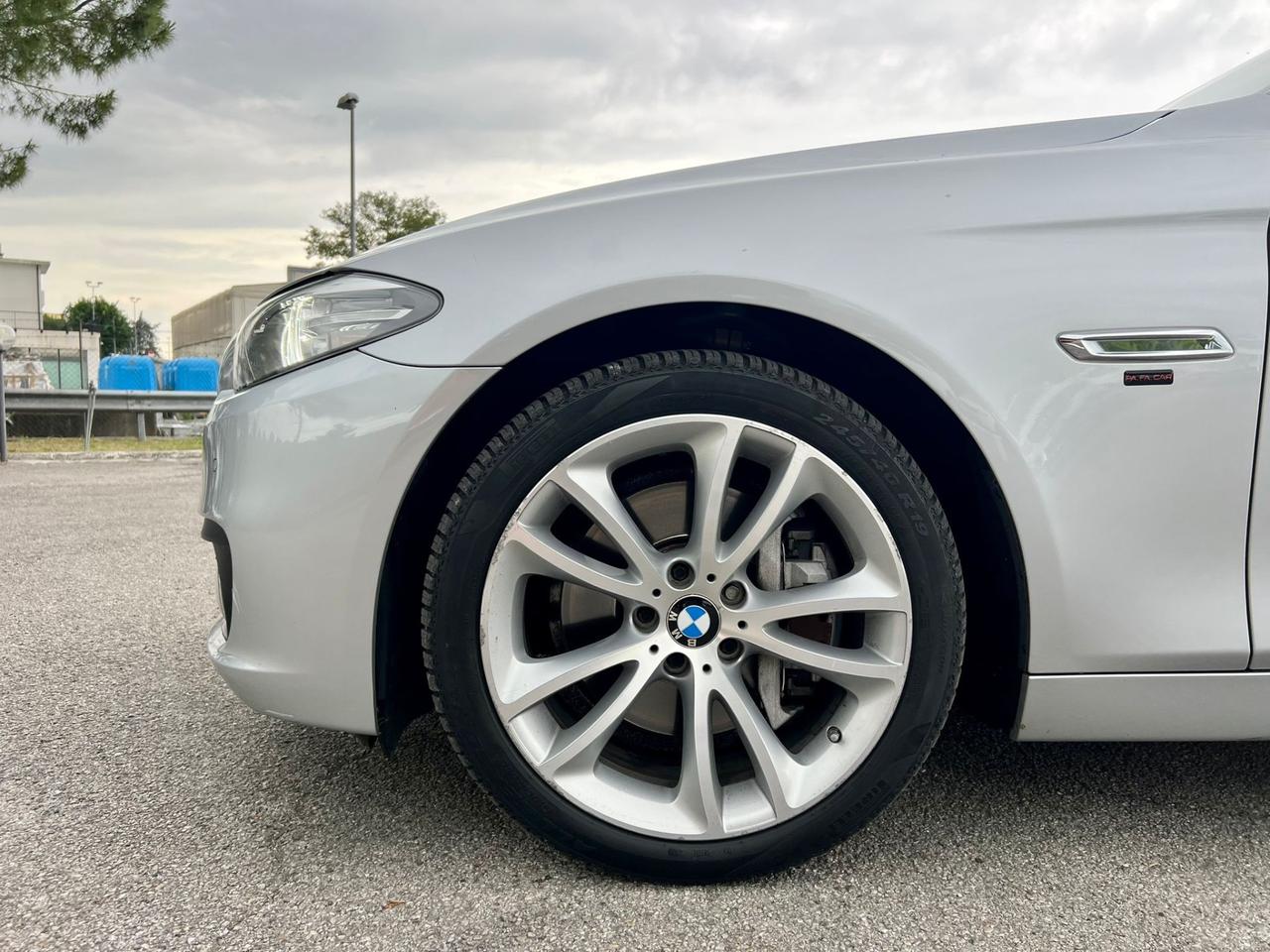 Bmw 525d xDrive Touring Luxury