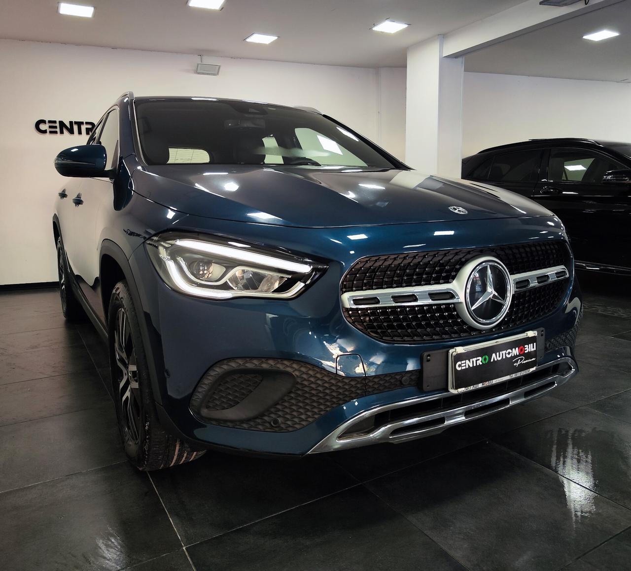 Mercedes-benz GLA 200 d Automatic Sport Plus LED AMBIENTE