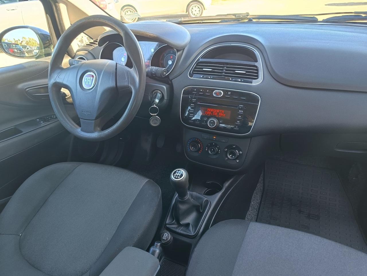 Fiat Punto 1.3 MJT II S&S 95 CV 5 porte Street - 2017