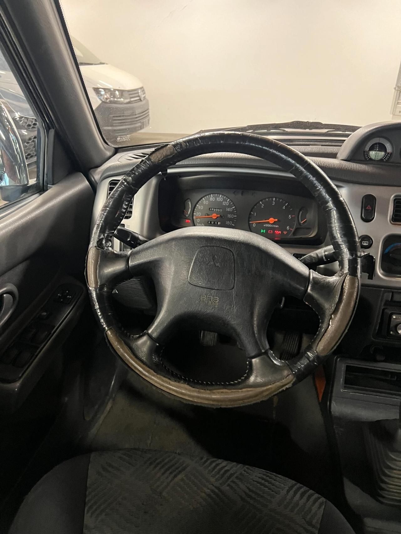 Mitsubishi L200 2.5 TDI 4x4 99PS/cv DC GLS Neopatentati