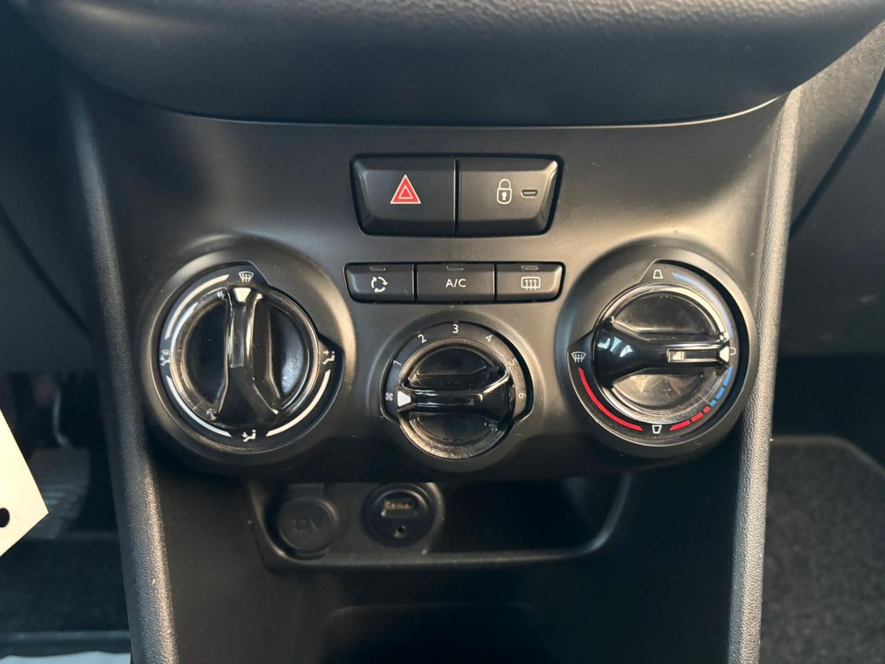 Peugeot 208 PureTech 82 5p. GPL Allure