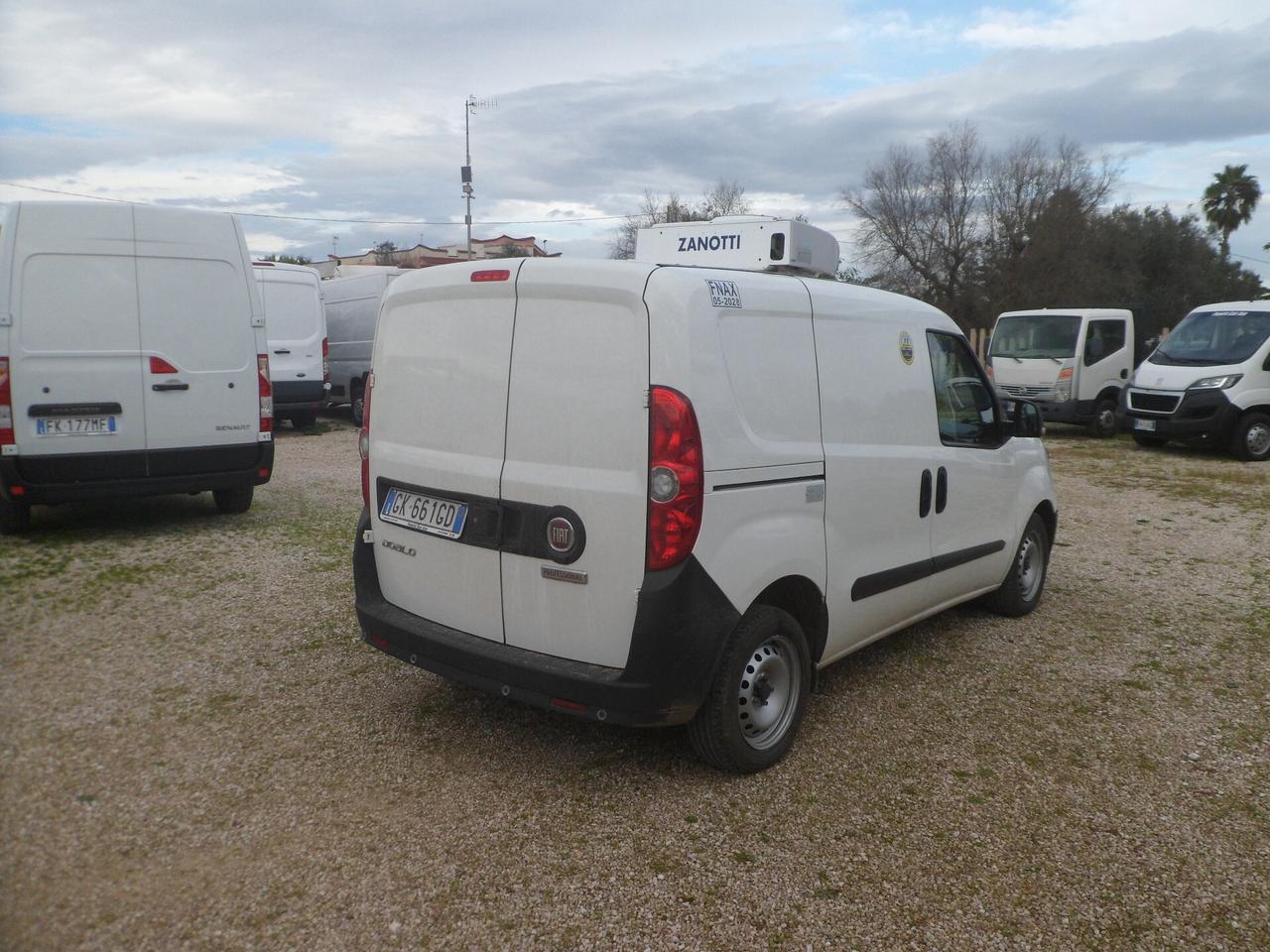 Fiat Doblo furgone frigo coibentato