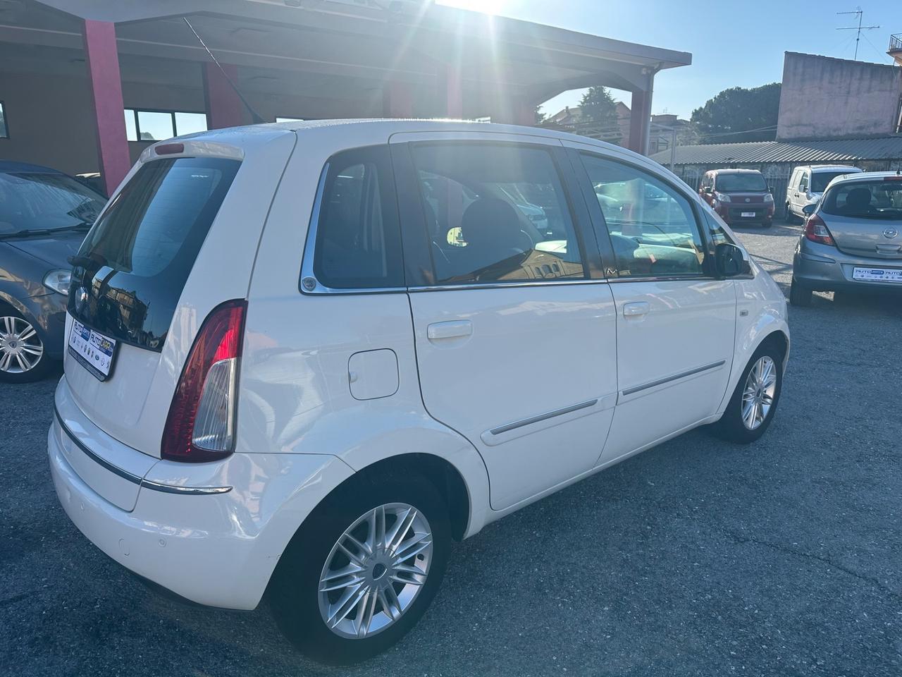 Lancia MUSA 1.3 Mjt 95 CV Platinum