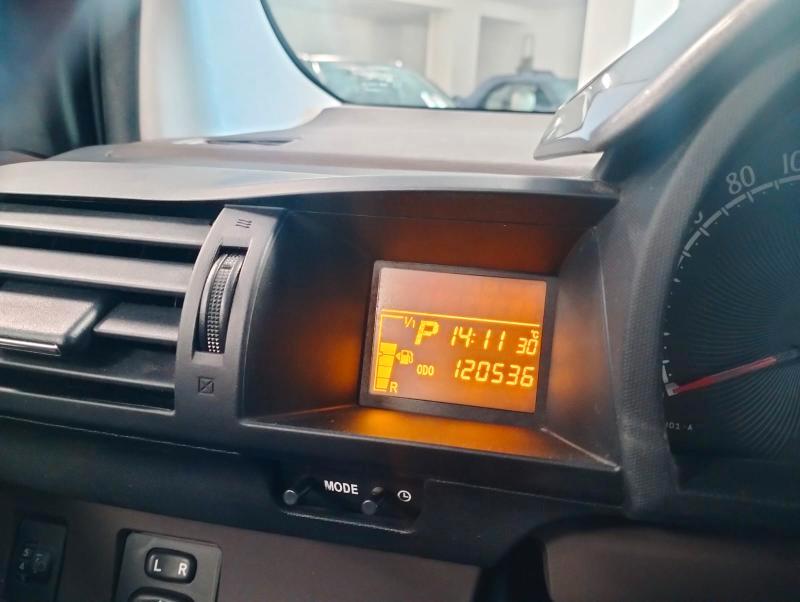 Toyota iQ 1.0 cvt (multidrive) km 120000!