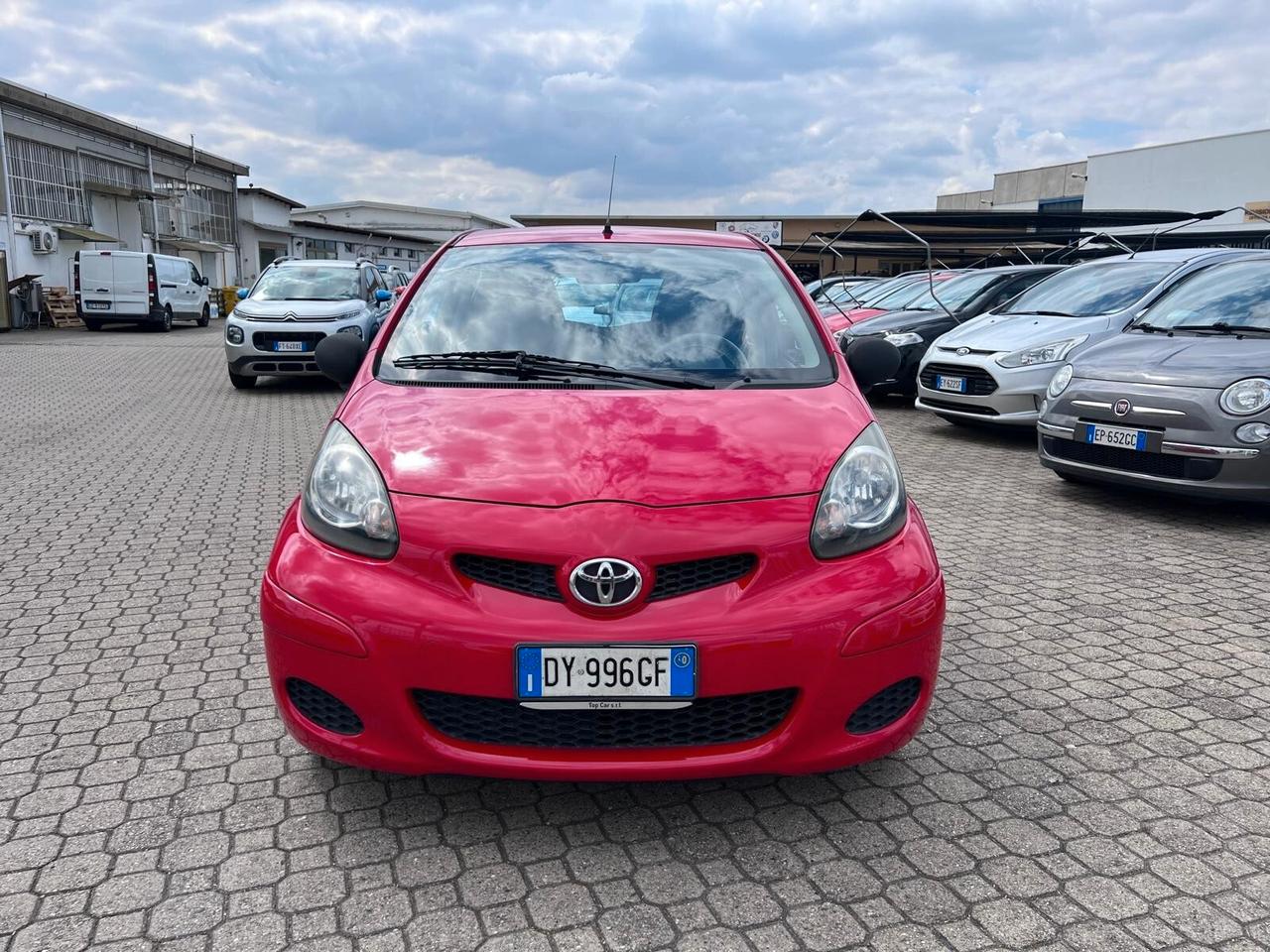 Toyota Aygo 1.0 12V VVT-i 5 porte Now