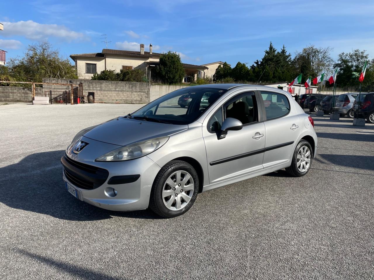 Peugeot 207 1.4 VTi 95CV 5p. XS