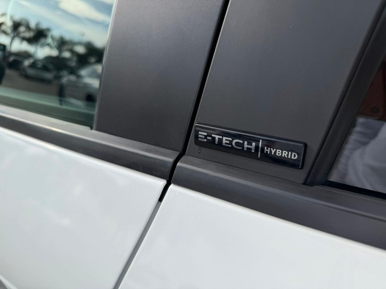 Renault Captur Plug-in Hybrid E-Tech 160 CV Intens