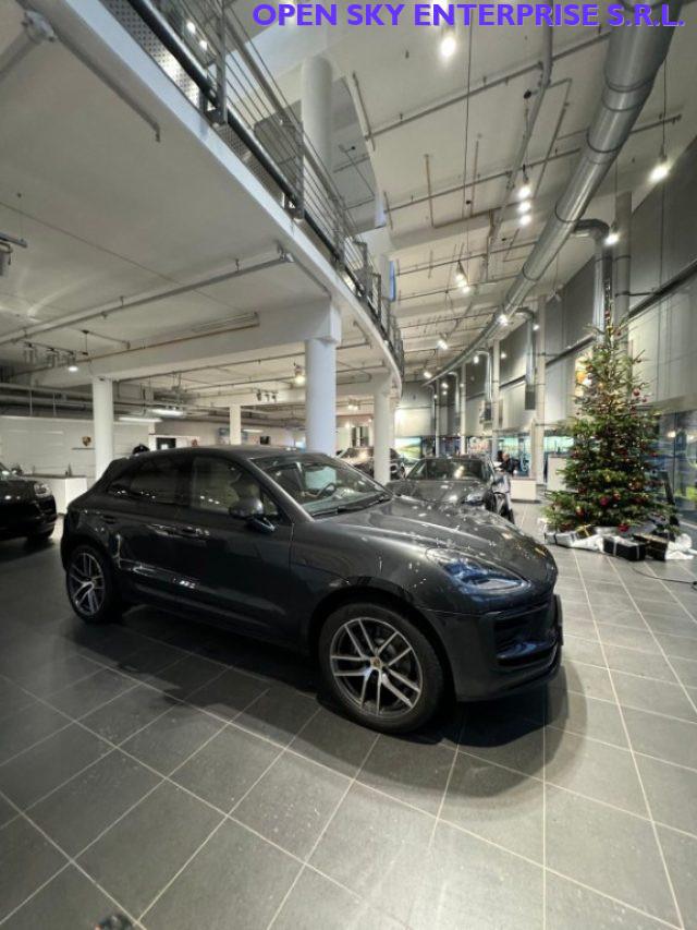 PORSCHE Macan 2.0