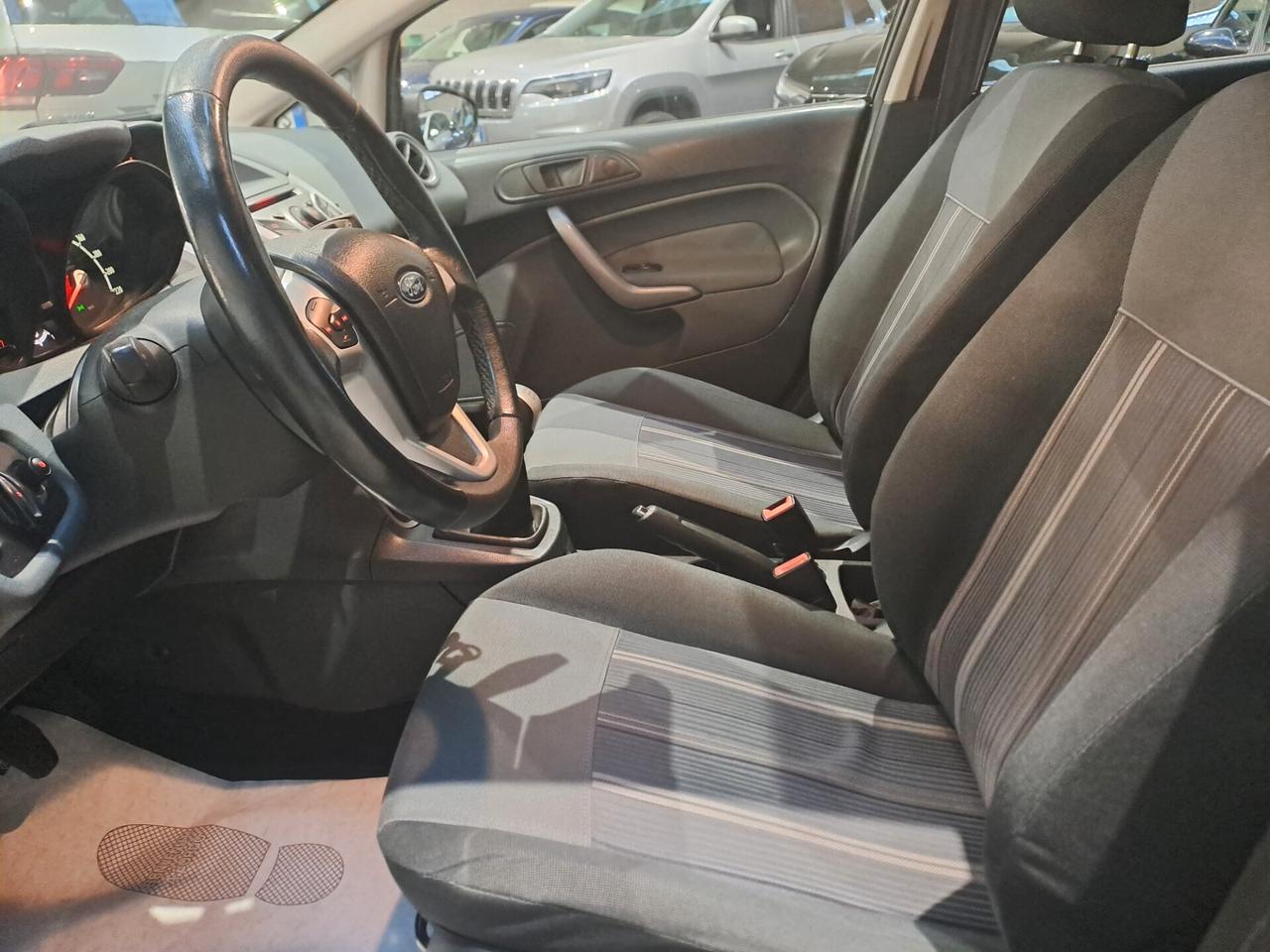 FORD FIESTA 1.4 *GPL*