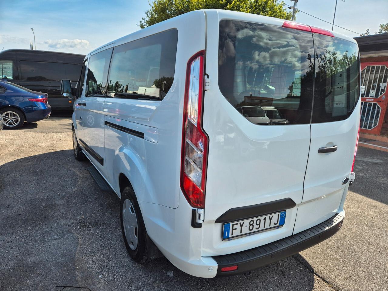 Ford Tourneo Custom Tourneo Custom 320 2.0 TDCi 130CV PL Trend