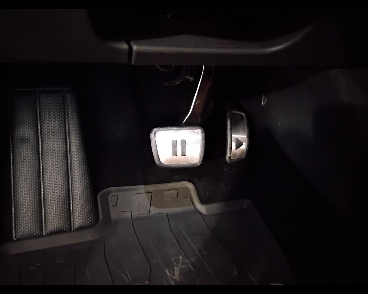 VOLKSWAGEN ID.3 2023 - ID.3 58 kWh Pro Performance 204cv