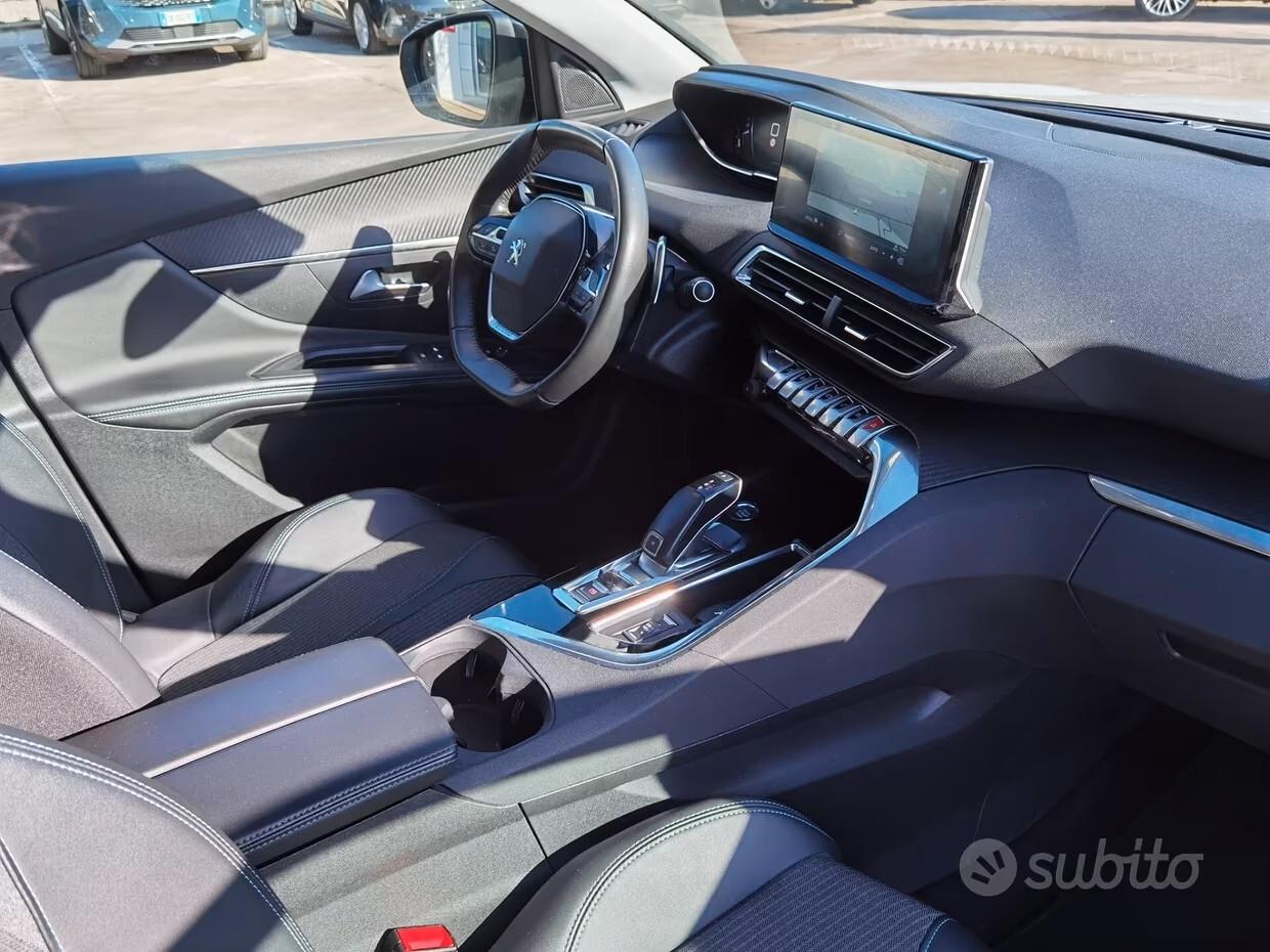 Peugeot 3008 BlueHDi 130 S&S EAT8 Allure Pack