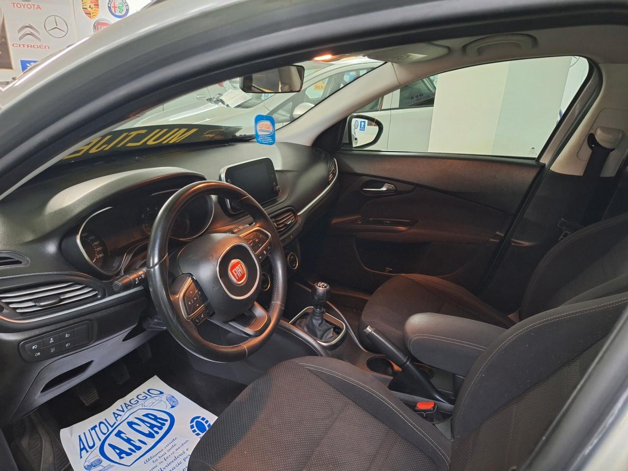 Fiat Tipo 1.6 Mjt S&S 5 porte S-Design