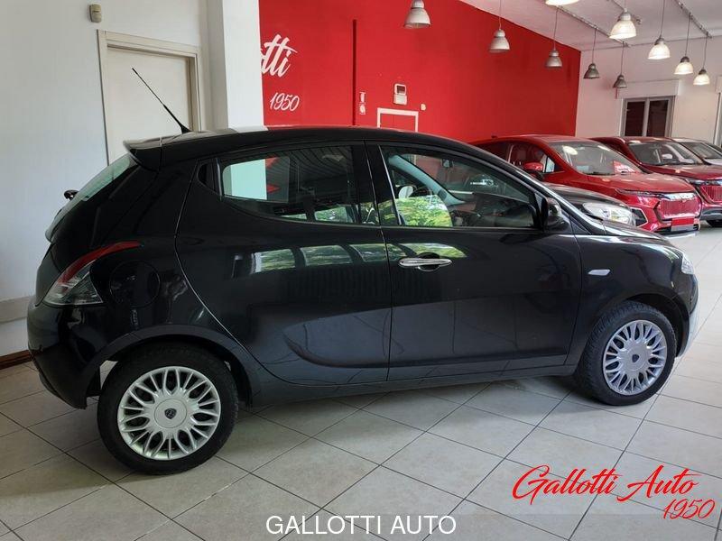 Lancia Ypsilon 1.2 69cv Gold