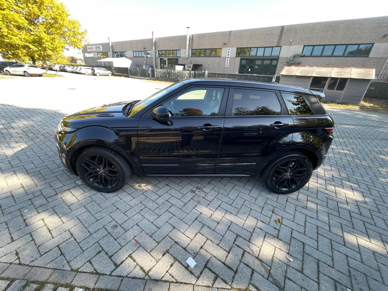 Land Rover Range Evoque 2.0 TD4 180 CV 5p. Autobiography
