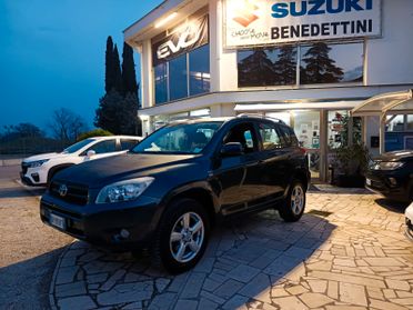 Toyota RAV4 2.2 D-4D 4WD Tua Da 93 Euro al Mese