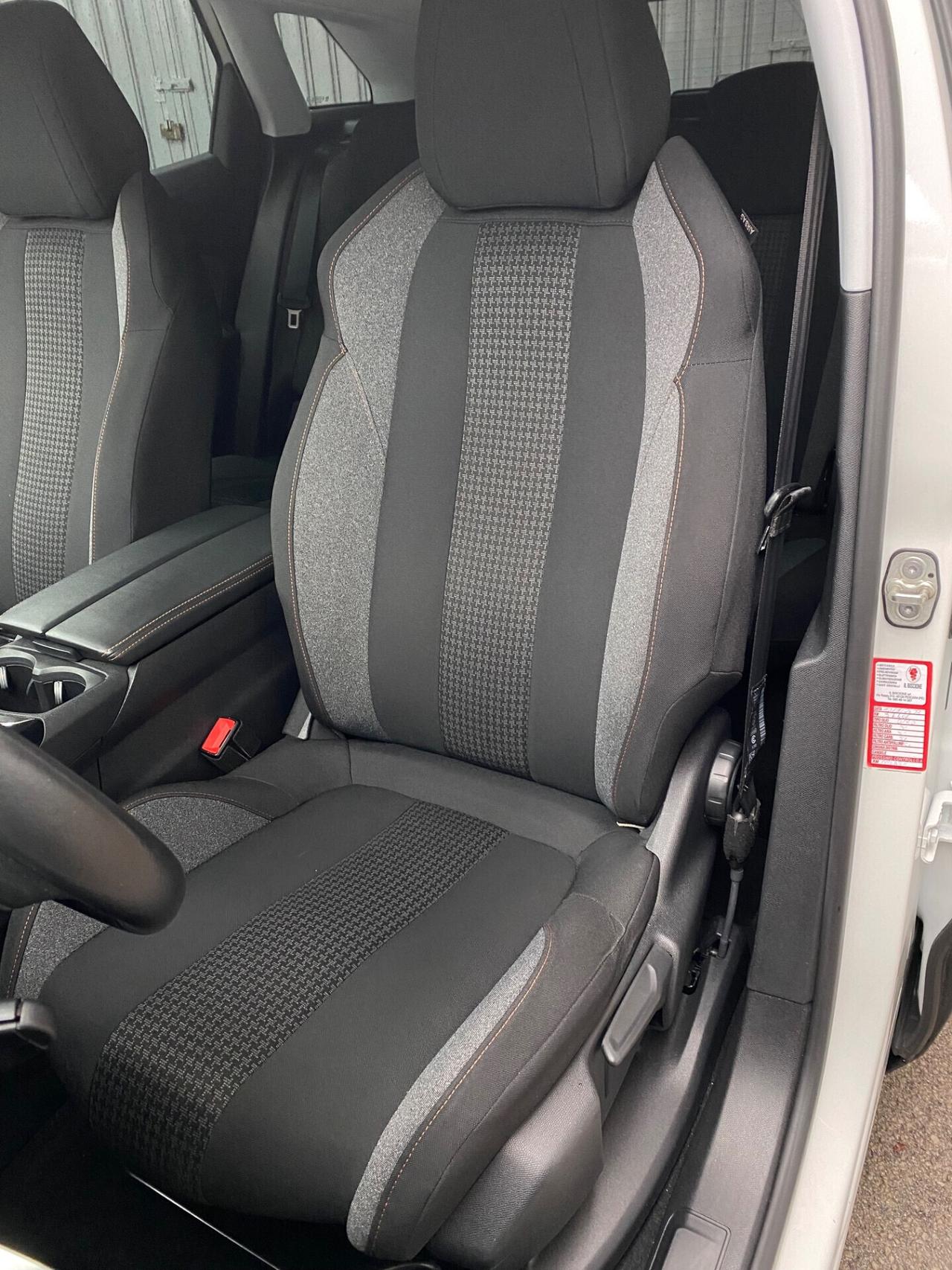 Peugeot 3008 1.5 BlueHDi 130cv S&S EAT8 Allure