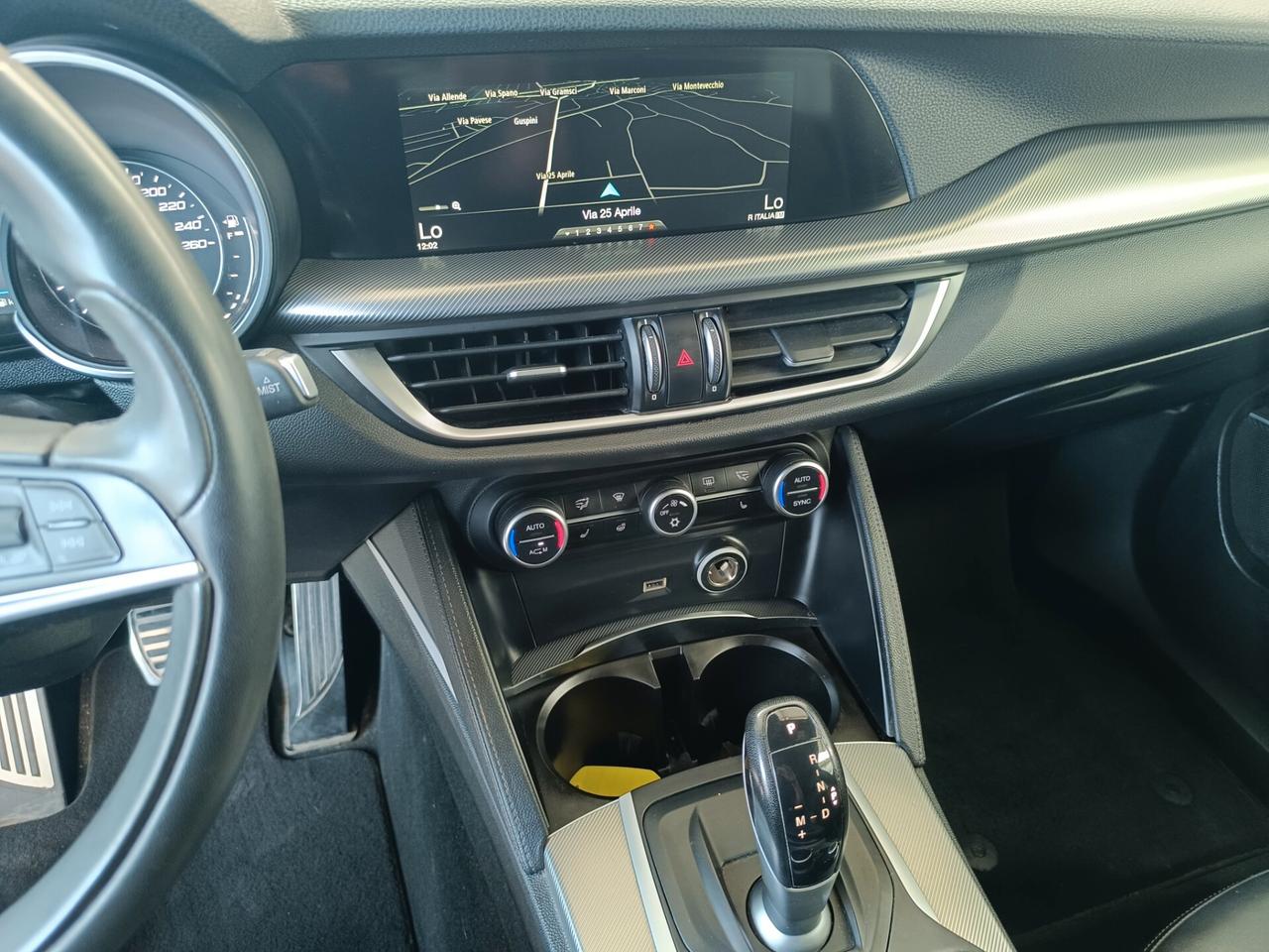 Alfa Romeo Stelvio 2.2 Turbodiesel 210 CV AT8 Q4 Veloce