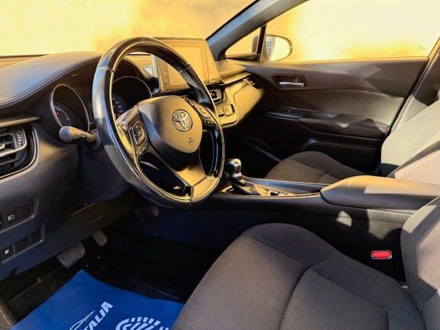 TOYOTA C-HR 1.8 Hybrid E-CVT Active